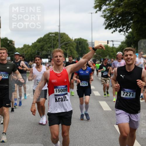 29.06.2025 - hella hamburg halbmarathon Yannick Fuchs http://msf.ph/oto/8158071 29.06.2025 10:58:54 20KM 1062, 1186, 1229, 1842, 2136, 2698, 3572, 3663, 3746, 4945, 5354, 5365, 6907, 6908, 7081, 7271, 7717, 8405, 9986, 10067, 10402, 10824, 10962, 11556, 12177, 12211, 12212, 12475, 12781, 12843, 13210, 13793, 14022, 14465, 15009, 16344, 16367, 16605, 16770, 16911, 17140, 17763, 17895, 18196, 18520, 18575, 18577, 18707, 18768 meine-sportfotos.de