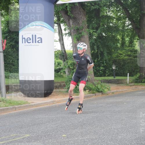 29.06.2025 - hella hamburg halbmarathon KatJ http://msf.ph/oto/8158337 29.06.2025 09:04:35 Zwischen KM18-KM19  meine-sportfotos.de