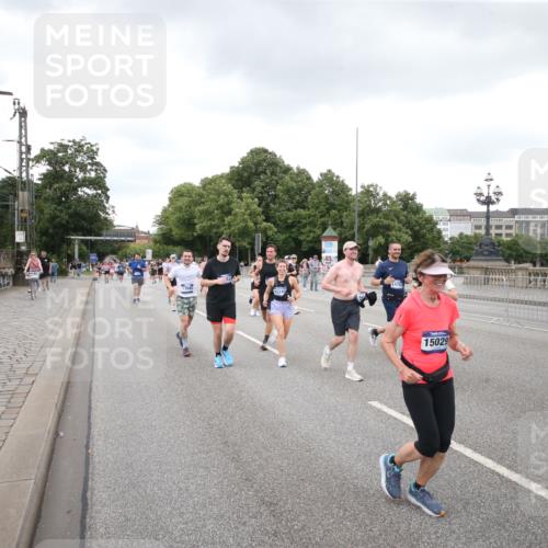 29.06.2025 - hella hamburg halbmarathon Jannik Wohlers http://msf.ph/oto/8158362 29.06.2025 10:54:28 Lombardsbrücke 1198, 2084, 2566, 2632, 3002, 4191, 4192, 5392, 5500, 5727, 5882, 6839, 6982, 8012, 8186, 9521, 9596, 10109, 10331, 10471, 10686, 11033, 11226, 11287, 12240, 12268, 12270, 13272, 13283, 13944, 13945, 13979, 13980, 14752, 15271, 15553, 16019, 16432, 16443, 16637, 16665, 18168, 18372, 19111 meine-sportfotos.de