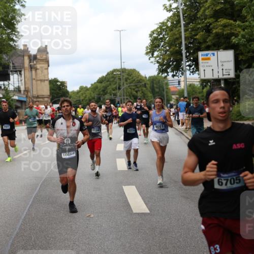 29.06.2025 - hella hamburg halbmarathon Yannick Fuchs http://msf.ph/oto/8158503 29.06.2025 10:38:35 20KM 1220, 1391, 1415, 1558, 1902, 2365, 2402, 2816, 3004, 3021, 3907, 4310, 4425, 4981, 4991, 4999, 5231, 5275, 5476, 5624, 5884, 6490, 6705, 6903, 6991, 7005, 7191, 7322, 8063, 8145, 8722, 9081, 9159, 9374, 9444, 9633, 10193, 10596, 10669, 10930, 11346, 11469, 12159, 12554, 12711, 12966, 13123, 13421, 13996, 14667, 14798, 14816, 14861, 15185, 15225, 15233, 15280, 15512, 15862, 16062, 16224, 16301, 16316, 16506, 16547, 16549, 16893, 17251, 17376, 17729, 17748, 17912 meine-sportfotos.de