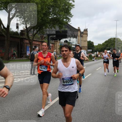 29.06.2025 - hella hamburg halbmarathon Yannick Fuchs http://msf.ph/oto/8158579 29.06.2025 10:58:56 20KM 1062, 1186, 1229, 1842, 1863, 2136, 2698, 3572, 3663, 3746, 4945, 5354, 5365, 6907, 6908, 7081, 7271, 7717, 8405, 9986, 10067, 10402, 10824, 10962, 11556, 12177, 12211, 12212, 12473, 12475, 12781, 12843, 13210, 13793, 14022, 14465, 15009, 16344, 16367, 16605, 16770, 16911, 17140, 17763, 17895, 18196, 18520, 18575, 18577, 18707, 18768 meine-sportfotos.de