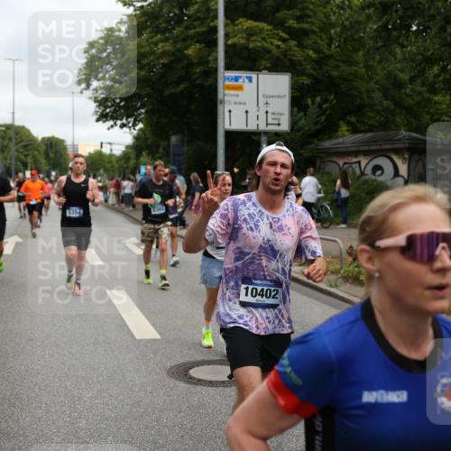 29.06.2025 - hella hamburg halbmarathon Yannick Fuchs http://msf.ph/oto/8158635 29.06.2025 10:58:56 20KM 1062, 1186, 1229, 1842, 1863, 2136, 2698, 3572, 3663, 3746, 4945, 5354, 5365, 6907, 6908, 7081, 7271, 7717, 8405, 9986, 10067, 10402, 10824, 10962, 11556, 12177, 12211, 12212, 12473, 12475, 12781, 12843, 13210, 13793, 14022, 14465, 15009, 16344, 16367, 16605, 16770, 16911, 17140, 17763, 17895, 18196, 18520, 18575, 18577, 18707, 18768 meine-sportfotos.de