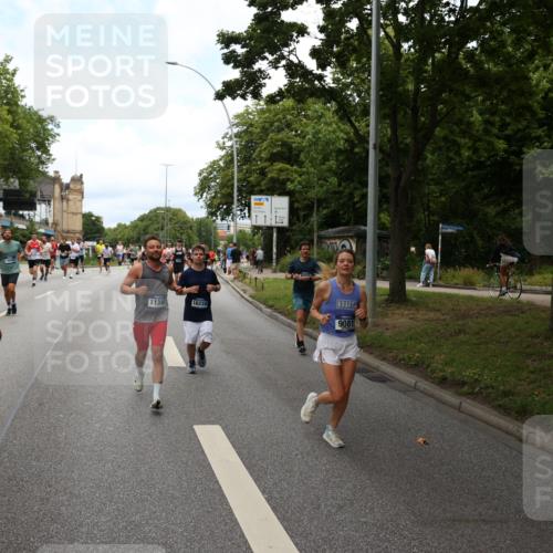 29.06.2025 - hella hamburg halbmarathon Yannick Fuchs http://msf.ph/oto/8158667 29.06.2025 10:38:37 20KM 1057, 1220, 1391, 1415, 1558, 1782, 1902, 1941, 2365, 2402, 2816, 3004, 3021, 3305, 3907, 4310, 4425, 4981, 4991, 4999, 5231, 5275, 5476, 5624, 5884, 6490, 6705, 6903, 6991, 7005, 7191, 7322, 8063, 8722, 9081, 9159, 9374, 9444, 9633, 10193, 10596, 10669, 10930, 11346, 11469, 12159, 12554, 12711, 12966, 13123, 13421, 13996, 14667, 14798, 14816, 15185, 15225, 15233, 15280, 15512, 15862, 16062, 16224, 16316, 16506, 16547, 16893, 17251, 17729, 17748, 18806 meine-sportfotos.de
