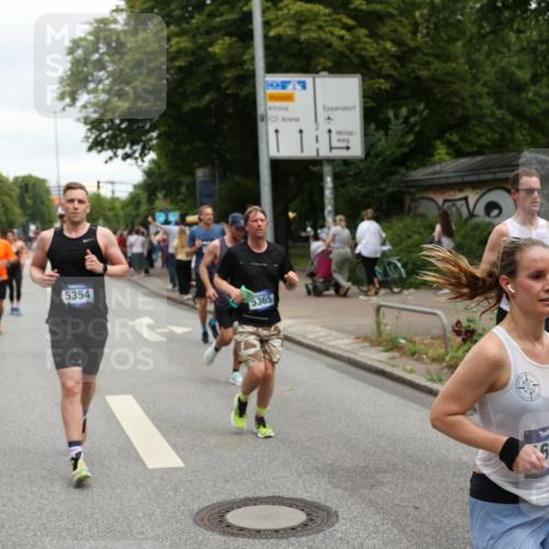 29.06.2025 - hella hamburg halbmarathon Yannick Fuchs http://msf.ph/oto/8158668 29.06.2025 10:58:57 20KM 1062, 1186, 1229, 1842, 1863, 2136, 2698, 3572, 3663, 3746, 4945, 5354, 5365, 6590, 6907, 6908, 7081, 7271, 7717, 8405, 9986, 10067, 10402, 10824, 10962, 11027, 11556, 12177, 12211, 12212, 12473, 12475, 12781, 13210, 13793, 14022, 14465, 15009, 16344, 16367, 16605, 16770, 16911, 17140, 17763, 17895, 18196, 18520, 18575, 18577, 18707, 18768 meine-sportfotos.de