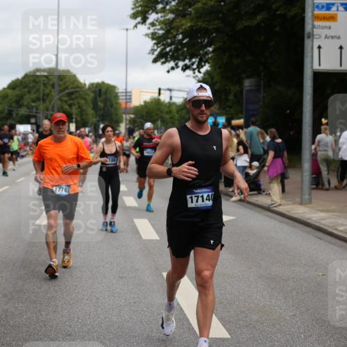29.06.2025 - hella hamburg halbmarathon Yannick Fuchs http://msf.ph/oto/8158789 29.06.2025 10:58:59 20KM 1062, 1186, 1229, 1842, 1863, 2136, 2698, 3328, 3572, 3663, 3746, 4945, 5354, 5365, 6489, 6590, 6907, 6908, 7271, 7717, 8405, 9986, 10067, 10402, 10824, 10962, 11027, 11556, 12177, 12211, 12212, 12473, 12475, 12781, 13210, 13793, 14022, 14465, 15009, 16344, 16367, 16605, 16770, 16911, 17140, 17441, 17763, 17895, 18196, 18324, 18575, 18577, 18707, 18732, 18768 meine-sportfotos.de