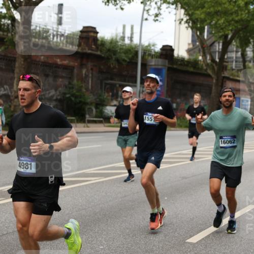 29.06.2025 - hella hamburg halbmarathon Yannick Fuchs http://msf.ph/oto/8158864 29.06.2025 10:38:39 20KM 1057, 1220, 1391, 1415, 1468, 1558, 1782, 1902, 1941, 2365, 2402, 2415, 2816, 3004, 3021, 3305, 3907, 4310, 4425, 4981, 4991, 4999, 5231, 5275, 5476, 5624, 5884, 6490, 6903, 7005, 7191, 7322, 8063, 8722, 9081, 9159, 9374, 9444, 9633, 10193, 10596, 10669, 10930, 11346, 11469, 12159, 12554, 12711, 12966, 13123, 13421, 13996, 14667, 14798, 14816, 15185, 15225, 15233, 15280, 15512, 15862, 16062, 16224, 16316, 16506, 16893, 17097, 17251, 17729, 17748, 18560, 18806, 19207 meine-sportfotos.de