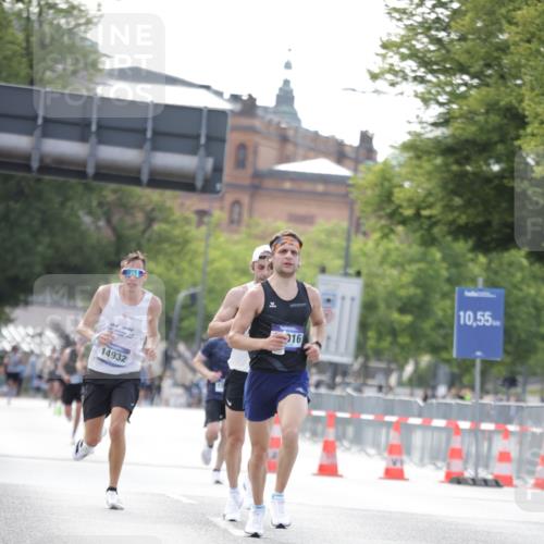 29.06.2025 - hella hamburg halbmarathon Jannik Wohlers http://msf.ph/oto/8158865 29.06.2025 09:38:56 Lombardsbrücke 4524, 14188, 16529, 18694, 19072 meine-sportfotos.de