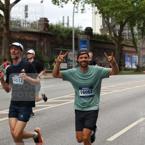 29.06.2025 - hella hamburg halbmarathon Yannick Fuchs http://msf.ph/oto/8158965 29.06.2025 10:38:40 20KM 1057, 1220, 1391, 1415, 1468, 1558, 1782, 1902, 1941, 2365, 2402, 2415, 2816, 3004, 3021, 3305, 3907, 4310, 4425, 4981, 4991, 4999, 5231, 5275, 5476, 5624, 5884, 6490, 6903, 7005, 7191, 7322, 8063, 8722, 9159, 9374, 9444, 9633, 10193, 10596, 10669, 10930, 11346, 11469, 12159, 12554, 12711, 12966, 13123, 13421, 13996, 14667, 14798, 14816, 15185, 15225, 15233, 15280, 15512, 15862, 16062, 16224, 16316, 16506, 16893, 17097, 17251, 17729, 17748, 18560, 18806, 19207 meine-sportfotos.de