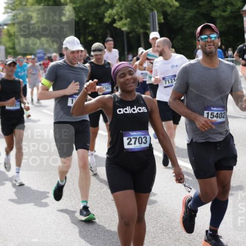 29.06.2025 - hella hamburg halbmarathon Jannik Wohlers http://msf.ph/oto/8159284 29.06.2025 10:18:20 Lombardsbrücke 1349, 1521, 2703, 2781, 2821, 3202, 3529, 3591, 3592, 4383, 4802, 5049, 5264, 5266, 5834, 5910, 6533, 7051, 7121, 7214, 7454, 8665, 9276, 9505, 9549, 10172, 10467, 10502, 10856, 11020, 12239, 12347, 12541, 12548, 12552, 12703, 12890, 14023, 14247, 14294, 14332, 14532, 14627, 14760, 14966, 14967, 15138, 15208, 15402, 15436, 15657, 15749, 15881, 16196, 16451, 17027, 17030, 17052, 17490, 17567, 18246, 18336, 18456 meine-sportfotos.de