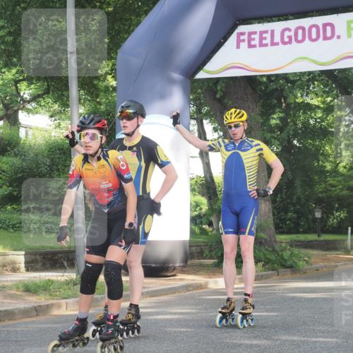 29.06.2025 - hella hamburg halbmarathon KatJ http://msf.ph/oto/8159386 29.06.2025 09:06:23 Zwischen KM18-KM19  meine-sportfotos.de