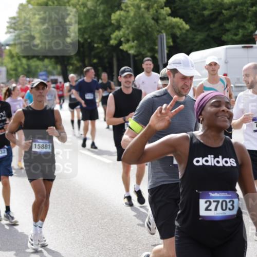 29.06.2025 - hella hamburg halbmarathon Jannik Wohlers http://msf.ph/oto/8159397 29.06.2025 10:18:21 Lombardsbrücke 1349, 1521, 2703, 2781, 2821, 3202, 3529, 3591, 3592, 4802, 5049, 5264, 5266, 5834, 5910, 6413, 7051, 7121, 7214, 7454, 8665, 8780, 9276, 9505, 9549, 10172, 10467, 10502, 10856, 11020, 12239, 12347, 12541, 12548, 12552, 12703, 12890, 14023, 14247, 14294, 14332, 14532, 14627, 14760, 14966, 14967, 15138, 15208, 15402, 15436, 15657, 15749, 15881, 16196, 16451, 17027, 17030, 17052, 17490, 17567, 18246, 18336, 18456 meine-sportfotos.de