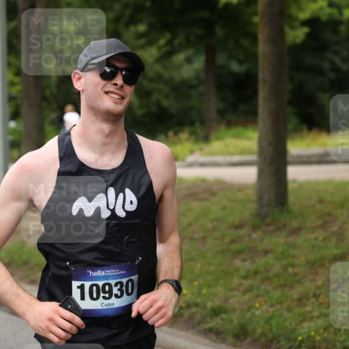 29.06.2025 - hella hamburg halbmarathon Yannick Fuchs http://msf.ph/oto/8159598 29.06.2025 10:38:43 20KM 1057, 1220, 1391, 1415, 1468, 1558, 1782, 1902, 1941, 2365, 2402, 2415, 2816, 3004, 3021, 3305, 3907, 4310, 4991, 4999, 5231, 5275, 5476, 5624, 5884, 6490, 6903, 7005, 7191, 7322, 8722, 9159, 9374, 9444, 9633, 10193, 10596, 10930, 11469, 12159, 12554, 12711, 12966, 13123, 14351, 14667, 14798, 14816, 15185, 15225, 15233, 15280, 15862, 16316, 16506, 16893, 17097, 17251, 17729, 17748, 18560, 18806, 19207 meine-sportfotos.de