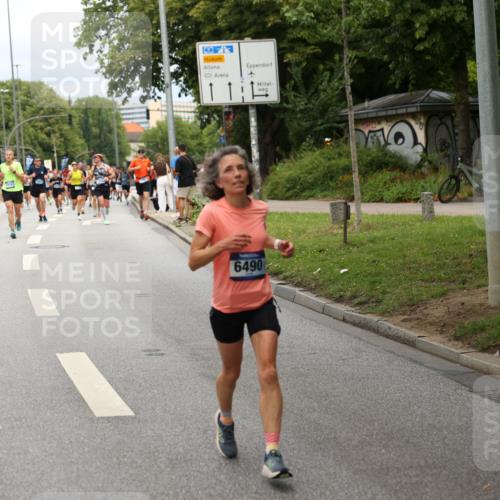 29.06.2025 - hella hamburg halbmarathon Yannick Fuchs http://msf.ph/oto/8159634 29.06.2025 10:38:44 20KM 1057, 1220, 1391, 1415, 1468, 1782, 1902, 1941, 2365, 2402, 2415, 2816, 3004, 3021, 3305, 3907, 4310, 4991, 4999, 5231, 5275, 5476, 5624, 5884, 6490, 6903, 7005, 7191, 7322, 8722, 9159, 9374, 9444, 9633, 10193, 10596, 10930, 11469, 12159, 12554, 12711, 12966, 13123, 14351, 14667, 14798, 14816, 15185, 15225, 15233, 15280, 15862, 16316, 16506, 16893, 17097, 17251, 17729, 17748, 18560, 18806, 19207 meine-sportfotos.de