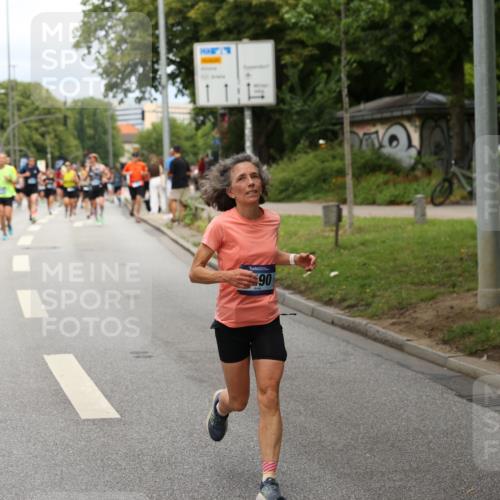 29.06.2025 - hella hamburg halbmarathon Yannick Fuchs http://msf.ph/oto/8159666 29.06.2025 10:38:44 20KM 1057, 1220, 1391, 1415, 1468, 1782, 1902, 1941, 2365, 2402, 2415, 2816, 3004, 3021, 3305, 3907, 4310, 4991, 4999, 5231, 5275, 5476, 5624, 5884, 6490, 6903, 7005, 7191, 7322, 8722, 9159, 9374, 9444, 9633, 10193, 10596, 10930, 11469, 12159, 12554, 12711, 12966, 13123, 14351, 14667, 14798, 14816, 15185, 15225, 15233, 15280, 15862, 16316, 16506, 16893, 17097, 17251, 17729, 17748, 18560, 18806, 19207 meine-sportfotos.de