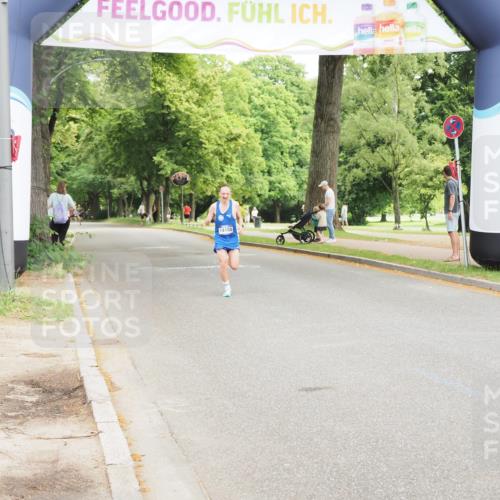 29.06.2025 - hella hamburg halbmarathon MichiJ http://msf.ph/oto/8159840 29.06.2025 10:10:22 Zwischen KM18-KM19 14188 meine-sportfotos.de