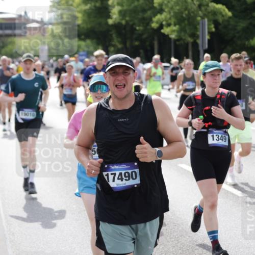 29.06.2025 - hella hamburg halbmarathon Jannik Wohlers http://msf.ph/oto/8160063 29.06.2025 10:18:30 Lombardsbrücke 1349, 1521, 2096, 2781, 2821, 3026, 3105, 3118, 3591, 3592, 3631, 4718, 4845, 5049, 5264, 5266, 5323, 5834, 6194, 6413, 6736, 7051, 7121, 7214, 7252, 8780, 9270, 9272, 9549, 9756, 9757, 10037, 10467, 10816, 11743, 12239, 12347, 12890, 13204, 13464, 14236, 14294, 14353, 14532, 14966, 15402, 15657, 15881, 16196, 16925, 17027, 17030, 17052, 17166, 17238, 17294, 17386, 17490, 17510, 17548, 17567, 17571, 18002, 18217, 18336, 18456, 18519, 18568, 18591, 19010 meine-sportfotos.de