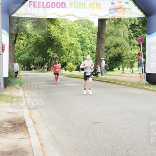 29.06.2025 - hella hamburg halbmarathon MichiJ http://msf.ph/oto/8160169 29.06.2025 10:10:49 Zwischen KM18-KM19 9255, 18848 meine-sportfotos.de