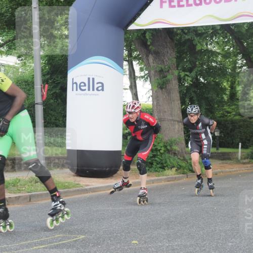 29.06.2025 - hella hamburg halbmarathon KatJ http://msf.ph/oto/8160375 29.06.2025 09:08:44 Zwischen KM18-KM19  meine-sportfotos.de
