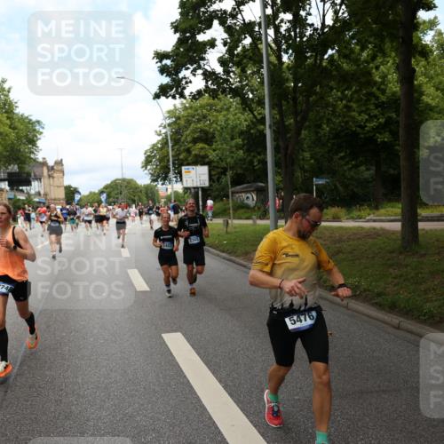 29.06.2025 - hella hamburg halbmarathon Yannick Fuchs http://msf.ph/oto/8160959 29.06.2025 10:38:55 20KM 1057, 1220, 1391, 1468, 1782, 1902, 1941, 2365, 2402, 2415, 3004, 3098, 3305, 4310, 4691, 4991, 5231, 5476, 5884, 7191, 7322, 7710, 8928, 9159, 10596, 11469, 12159, 12711, 13123, 13975, 14351, 14464, 14667, 14686, 14687, 14816, 15185, 15280, 16506, 16893, 17097, 17406, 17748, 18539, 18560, 18806, 19207 meine-sportfotos.de