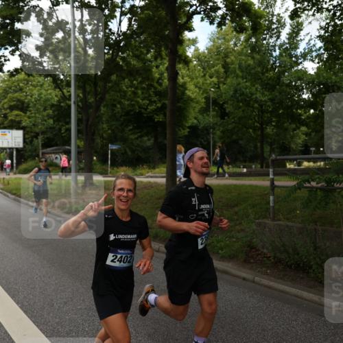 29.06.2025 - hella hamburg halbmarathon Yannick Fuchs http://msf.ph/oto/8161109 29.06.2025 10:38:57 20KM 1057, 1220, 1391, 1468, 1697, 1782, 1902, 1941, 2365, 2402, 2415, 3004, 3098, 3305, 4691, 4991, 5476, 5884, 7191, 7322, 7710, 8928, 9159, 10596, 11469, 12159, 12711, 13123, 13975, 14351, 14464, 14667, 14686, 14687, 14703, 14816, 15185, 16506, 17097, 17406, 18539, 18560, 18806, 19207 meine-sportfotos.de