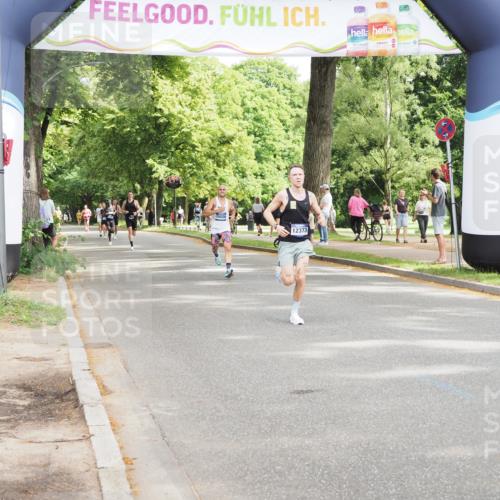 29.06.2025 - hella hamburg halbmarathon MichiJ http://msf.ph/oto/8161155 29.06.2025 10:11:21 Zwischen KM18-KM19 12373, 14717, 19075 meine-sportfotos.de