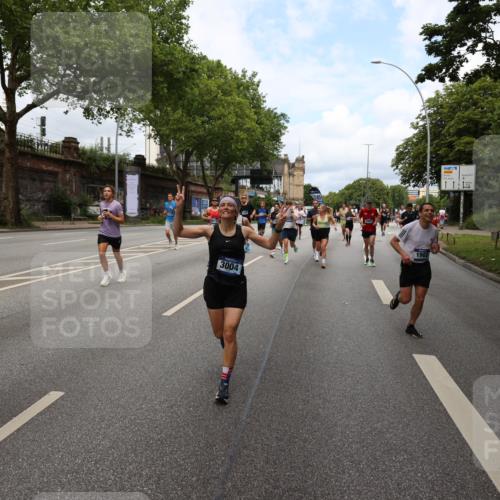 29.06.2025 - hella hamburg halbmarathon Yannick Fuchs http://msf.ph/oto/8161214 29.06.2025 10:38:58 20KM 1057, 1391, 1413, 1468, 1697, 1782, 1902, 1941, 2365, 2402, 2415, 3004, 3098, 3305, 4691, 4991, 5884, 7322, 7710, 8928, 9159, 9302, 10596, 12159, 12711, 13123, 13975, 14351, 14464, 14667, 14686, 14687, 14703, 14816, 15185, 16506, 17097, 17406, 18539, 18560, 18806, 19207 meine-sportfotos.de