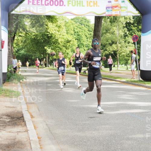 29.06.2025 - hella hamburg halbmarathon MichiJ http://msf.ph/oto/8161411 29.06.2025 10:11:30 Zwischen KM18-KM19 6530, 11210, 14933, 15526 meine-sportfotos.de