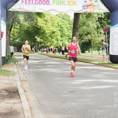 29.06.2025 - hella hamburg halbmarathon MichiJ http://msf.ph/oto/8161555 29.06.2025 10:11:36 Zwischen KM18-KM19 6530, 11210, 14360, 14933, 16120, 16988 meine-sportfotos.de