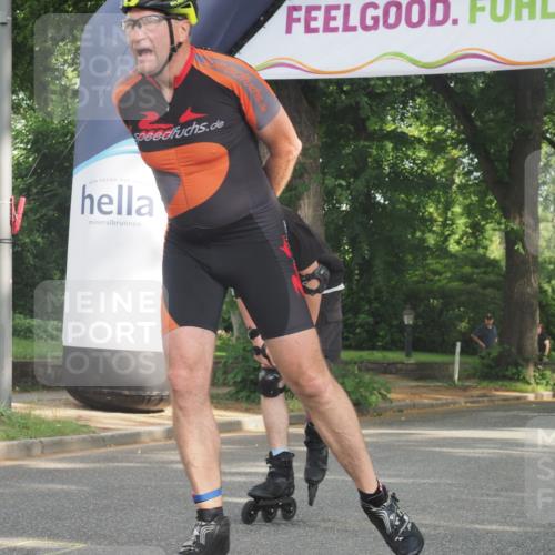 29.06.2025 - hella hamburg halbmarathon KatJ http://msf.ph/oto/8161648 29.06.2025 09:10:58 Zwischen KM18-KM19  meine-sportfotos.de