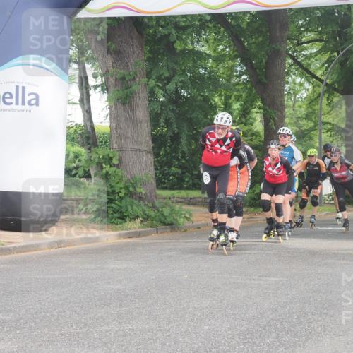 29.06.2025 - hella hamburg halbmarathon KatJ http://msf.ph/oto/8161949 29.06.2025 09:11:49 Zwischen KM18-KM19  meine-sportfotos.de