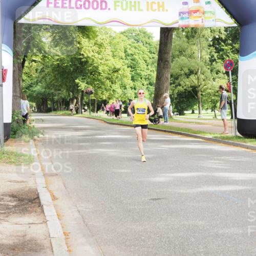 29.06.2025 - hella hamburg halbmarathon MichiJ http://msf.ph/oto/8161964 29.06.2025 10:11:43 Zwischen KM18-KM19 14766, 16120, 17402 meine-sportfotos.de