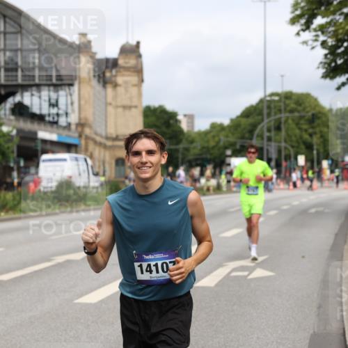 29.06.2025 - hella hamburg halbmarathon Yannick Fuchs http://msf.ph/oto/8162186 29.06.2025 10:21:13 20KM 9767, 10468, 14107, 16615, 17003, 17258 meine-sportfotos.de