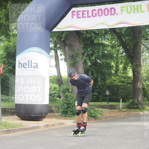 29.06.2025 - hella hamburg halbmarathon KatJ http://msf.ph/oto/8162447 29.06.2025 09:12:42 Zwischen KM18-KM19  meine-sportfotos.de