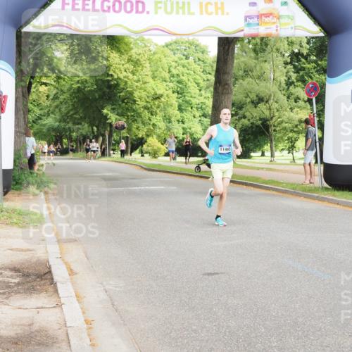 29.06.2025 - hella hamburg halbmarathon MichiJ http://msf.ph/oto/8162577 29.06.2025 10:12:24 Zwischen KM18-KM19 9442, 11965, 16068, 17856 meine-sportfotos.de
