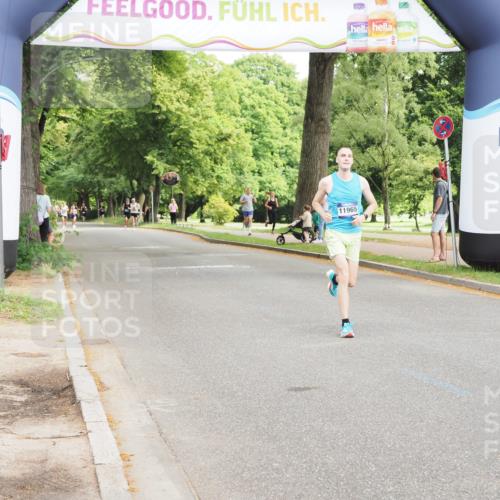 29.06.2025 - hella hamburg halbmarathon MichiJ http://msf.ph/oto/8162608 29.06.2025 10:12:24 Zwischen KM18-KM19 9442, 11965, 16068, 17856 meine-sportfotos.de