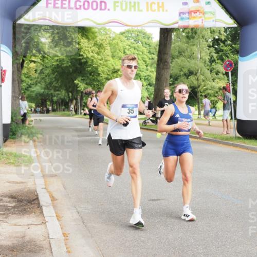 29.06.2025 - hella hamburg halbmarathon MichiJ http://msf.ph/oto/8162921 29.06.2025 10:12:40 Zwischen KM18-KM19 35, 52, 9475, 16548, 17886 meine-sportfotos.de