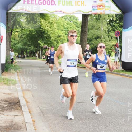 29.06.2025 - hella hamburg halbmarathon MichiJ http://msf.ph/oto/8162940 29.06.2025 10:12:40 Zwischen KM18-KM19 35, 52, 9475, 16548, 17886 meine-sportfotos.de