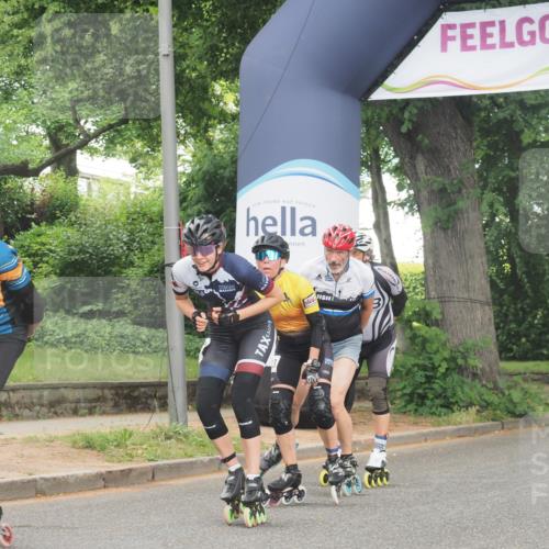 29.06.2025 - hella hamburg halbmarathon KatJ http://msf.ph/oto/8163013 29.06.2025 09:13:25 Zwischen KM18-KM19  meine-sportfotos.de