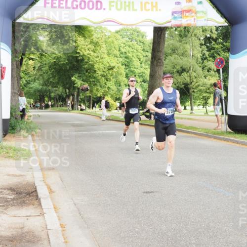 29.06.2025 - hella hamburg halbmarathon MichiJ http://msf.ph/oto/8163147 29.06.2025 10:12:42 Zwischen KM18-KM19 35, 52, 6559, 9475, 13751, 16548, 17886 meine-sportfotos.de