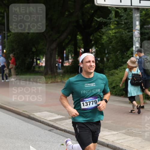 29.06.2025 - hella hamburg halbmarathon Yannick Fuchs http://msf.ph/oto/8163216 29.06.2025 10:21:41 20KM 7380, 9565, 12641, 13779, 13780, 14728, 17040, 18692, 19076 meine-sportfotos.de