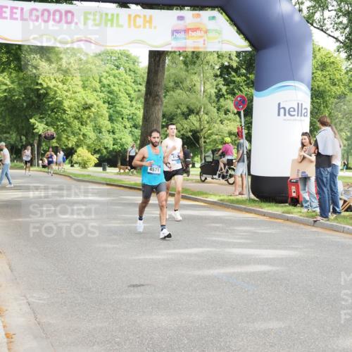 29.06.2025 - hella hamburg halbmarathon MichiJ http://msf.ph/oto/8163286 29.06.2025 10:13:03 Zwischen KM18-KM19 4571 meine-sportfotos.de