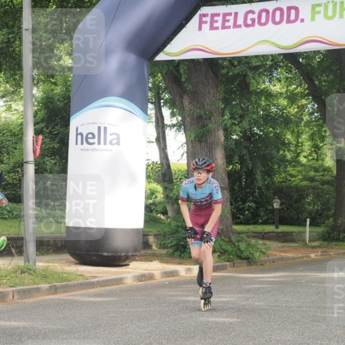 29.06.2025 - hella hamburg halbmarathon KatJ http://msf.ph/oto/8164011 29.06.2025 09:13:36 Zwischen KM18-KM19  meine-sportfotos.de