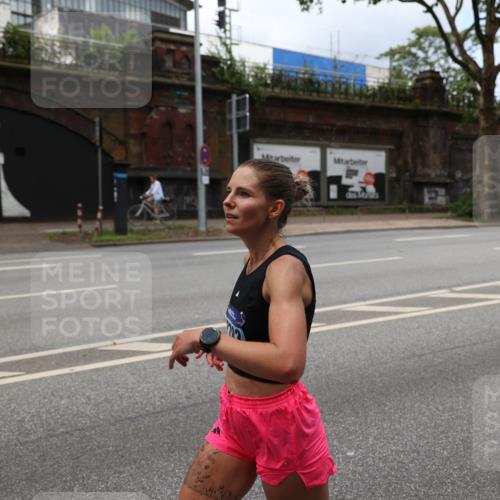 29.06.2025 - hella hamburg halbmarathon Yannick Fuchs http://msf.ph/oto/8164065 29.06.2025 10:39:56 20KM 2188, 2270, 2367, 2470, 2590, 2707, 3056, 3186, 4277, 4854, 5623, 5648, 5706, 6054, 6071, 6290, 6819, 6831, 7056, 7385, 7709, 8374, 9105, 9585, 9710, 11291, 11495, 11821, 12643, 12783, 13919, 14374, 14385, 14764, 15365, 15563, 15636, 16513, 16617, 16725, 17499, 17544, 17674, 17835, 17960, 18081, 18185, 18346, 18407, 18637, 18862, 18878, 19116 meine-sportfotos.de