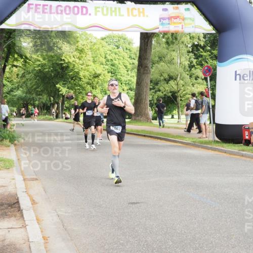 29.06.2025 - hella hamburg halbmarathon MichiJ http://msf.ph/oto/8164122 29.06.2025 10:13:19 Zwischen KM18-KM19 7834, 7862, 9151, 18897, 18930 meine-sportfotos.de