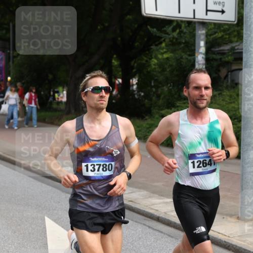 29.06.2025 - hella hamburg halbmarathon Yannick Fuchs http://msf.ph/oto/8164154 29.06.2025 10:22:00 20KM 1065, 1577, 5344, 9079, 10848, 12641, 12992, 13780, 14019, 15023, 15671 meine-sportfotos.de