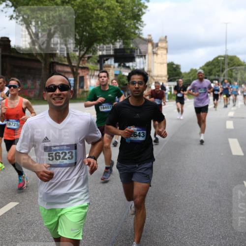 29.06.2025 - hella hamburg halbmarathon Yannick Fuchs http://msf.ph/oto/8164273 29.06.2025 10:39:58 20KM 2188, 2270, 2367, 2470, 2590, 2707, 3056, 3186, 3477, 4277, 4854, 5623, 5648, 5706, 6054, 6071, 6290, 6831, 7056, 7385, 7450, 7709, 8374, 9105, 9585, 9710, 11291, 11495, 11821, 12643, 12783, 13919, 14374, 14385, 14764, 15365, 15563, 15636, 16513, 16617, 16624, 16725, 17499, 17674, 17835, 17960, 18081, 18185, 18346, 18407, 18637, 18862, 18878, 19116 meine-sportfotos.de