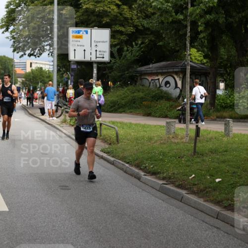 29.06.2025 - hella hamburg halbmarathon Yannick Fuchs http://msf.ph/oto/8164734 29.06.2025 10:40:05 20KM 1569, 2138, 2270, 2367, 2590, 2707, 3056, 3186, 3477, 4277, 4345, 4854, 5648, 6054, 6071, 6290, 6460, 6711, 7056, 7385, 7450, 8374, 9585, 10792, 10796, 11291, 11495, 11821, 11936, 12084, 12277, 13525, 14374, 14385, 14764, 14911, 15563, 15636, 16513, 16624, 17499, 17674, 17835, 18081, 18185, 18346, 18637, 18878 meine-sportfotos.de