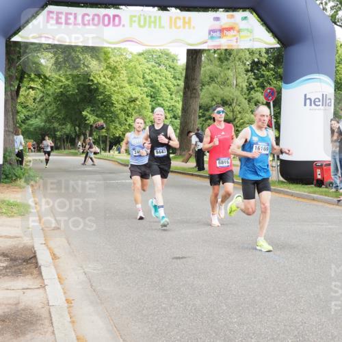 29.06.2025 - hella hamburg halbmarathon MichiJ http://msf.ph/oto/8164747 29.06.2025 10:13:36 Zwischen KM18-KM19 2459, 6699, 6816, 9447, 16169 meine-sportfotos.de