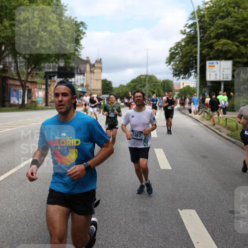 29.06.2025 - hella hamburg halbmarathon Yannick Fuchs http://msf.ph/oto/8164853 29.06.2025 10:40:06 20KM 1569, 1600, 2138, 2270, 2367, 2590, 2707, 3056, 3186, 3477, 4277, 4345, 4854, 5648, 6054, 6071, 6290, 6460, 6711, 7056, 7385, 7450, 8374, 9585, 10792, 10796, 11291, 11495, 11773, 11821, 11936, 12084, 12277, 13525, 14200, 14374, 14385, 14764, 14911, 15563, 15636, 15741, 16513, 16624, 17499, 17674, 17835, 18081, 18346, 18637, 18878 meine-sportfotos.de