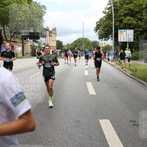 29.06.2025 - hella hamburg halbmarathon Yannick Fuchs http://msf.ph/oto/8164914 29.06.2025 10:40:07 20KM 1569, 1600, 1920, 2138, 2270, 2367, 2590, 2707, 3056, 3186, 3477, 4277, 4345, 4854, 5648, 6054, 6071, 6290, 6460, 6711, 7056, 7385, 7450, 8374, 9585, 10792, 10796, 11495, 11773, 11821, 11936, 12084, 12277, 13525, 14200, 14374, 14385, 14764, 14911, 15563, 15636, 15741, 16513, 16624, 17499, 17674, 17835, 18081, 18346, 18637, 18878 meine-sportfotos.de